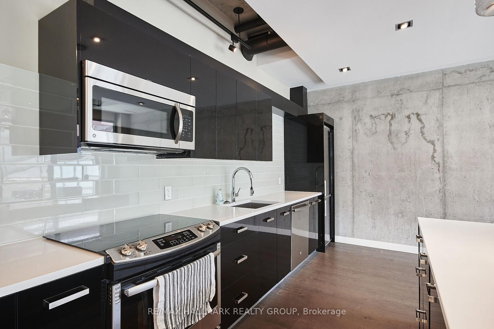 1104-224 Lyon St, Ottawa, view 38