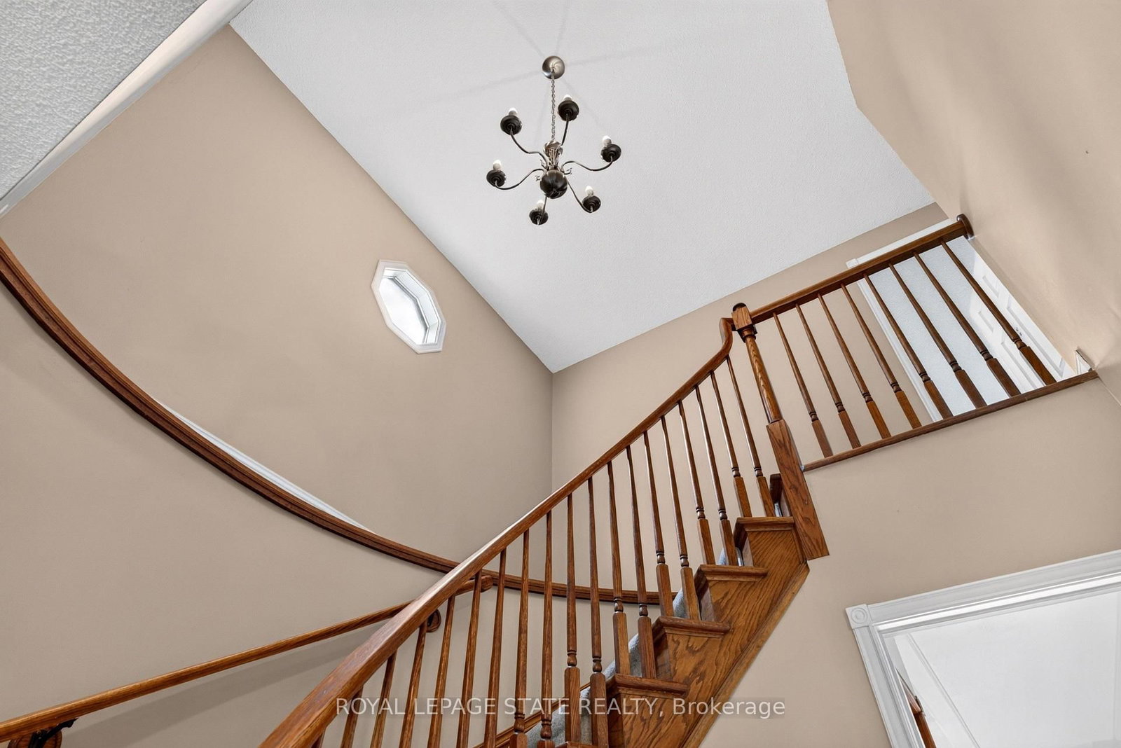 166 Orchard Drive • Hamilton, ON photo 18