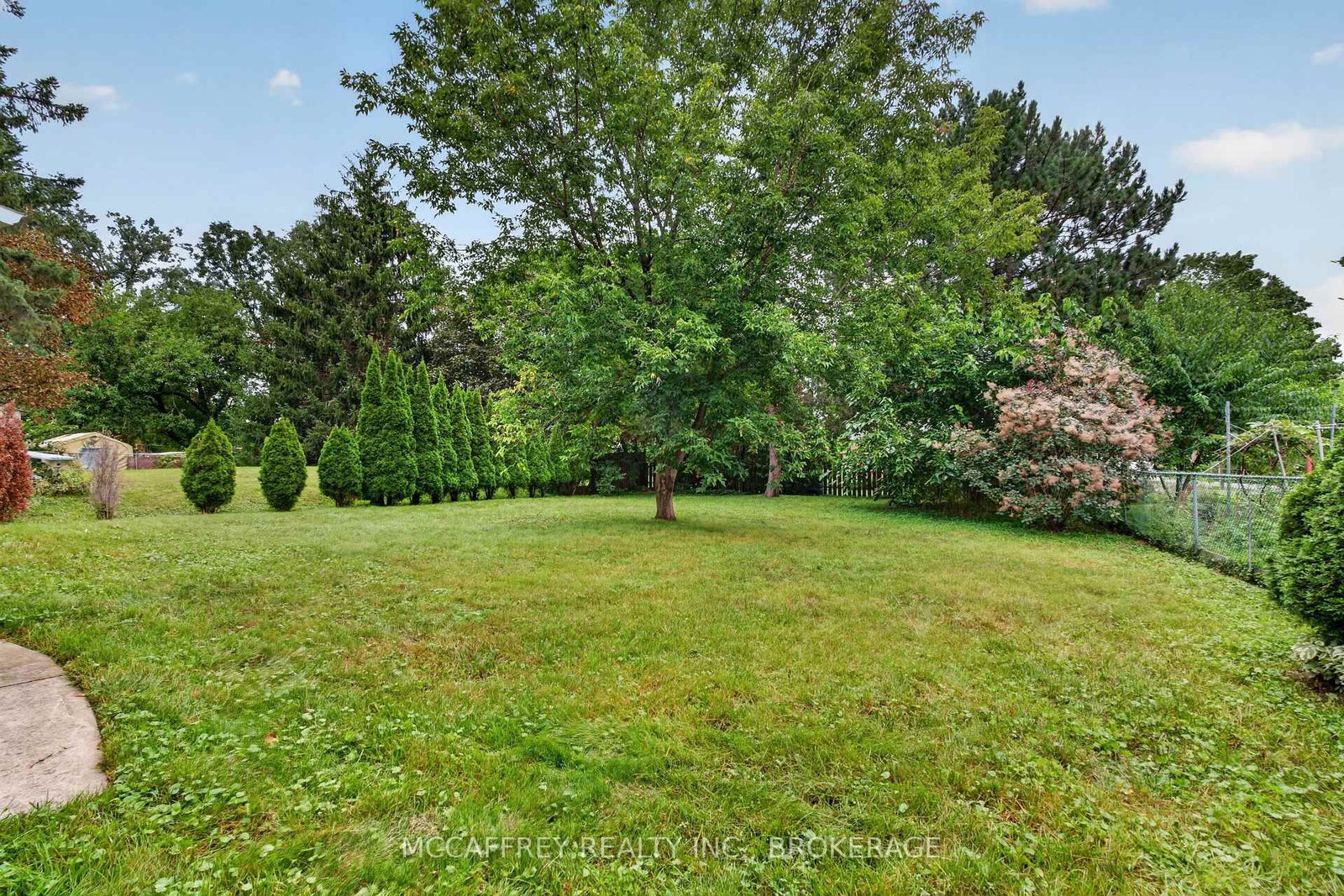 1242 Leyton Avenue • Kingston, ON photo 32