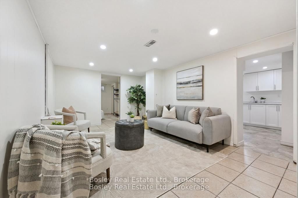 8 Gordon Street • Cambridge, ON photo 14