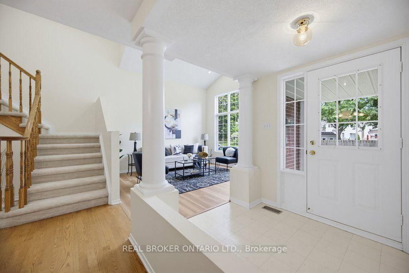 2000 Oakbrook Circle