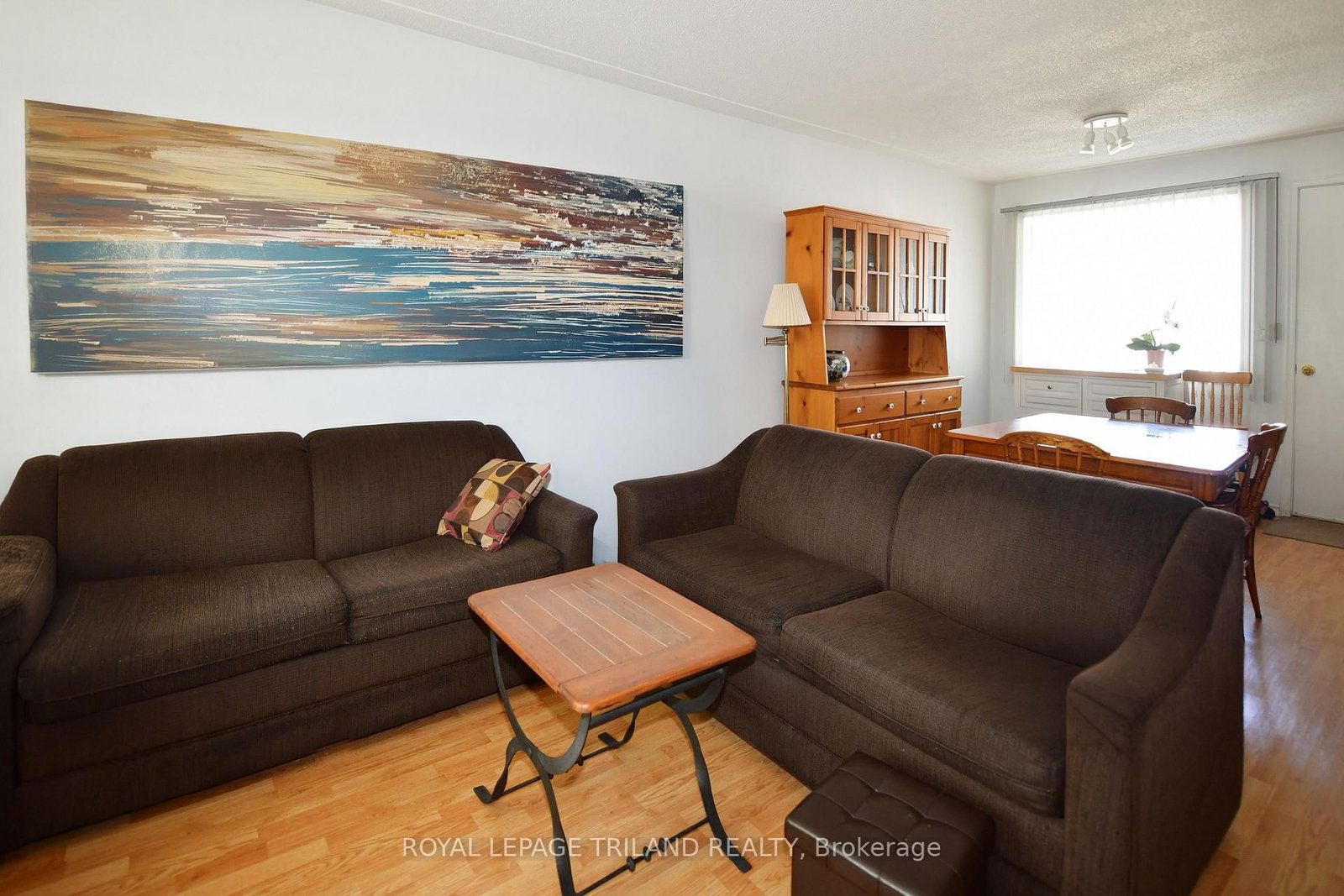 27 Hill Street • Lambton Shores, ON photo 10