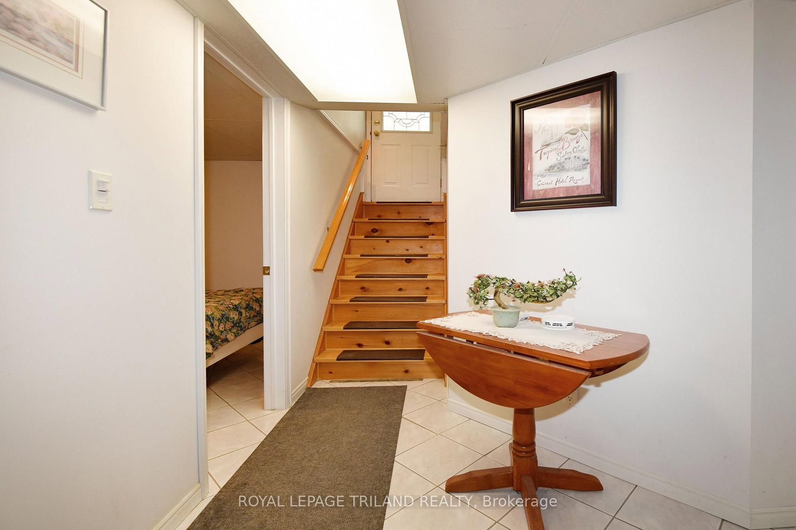 27 Hill Street • Lambton Shores, ON photo 24