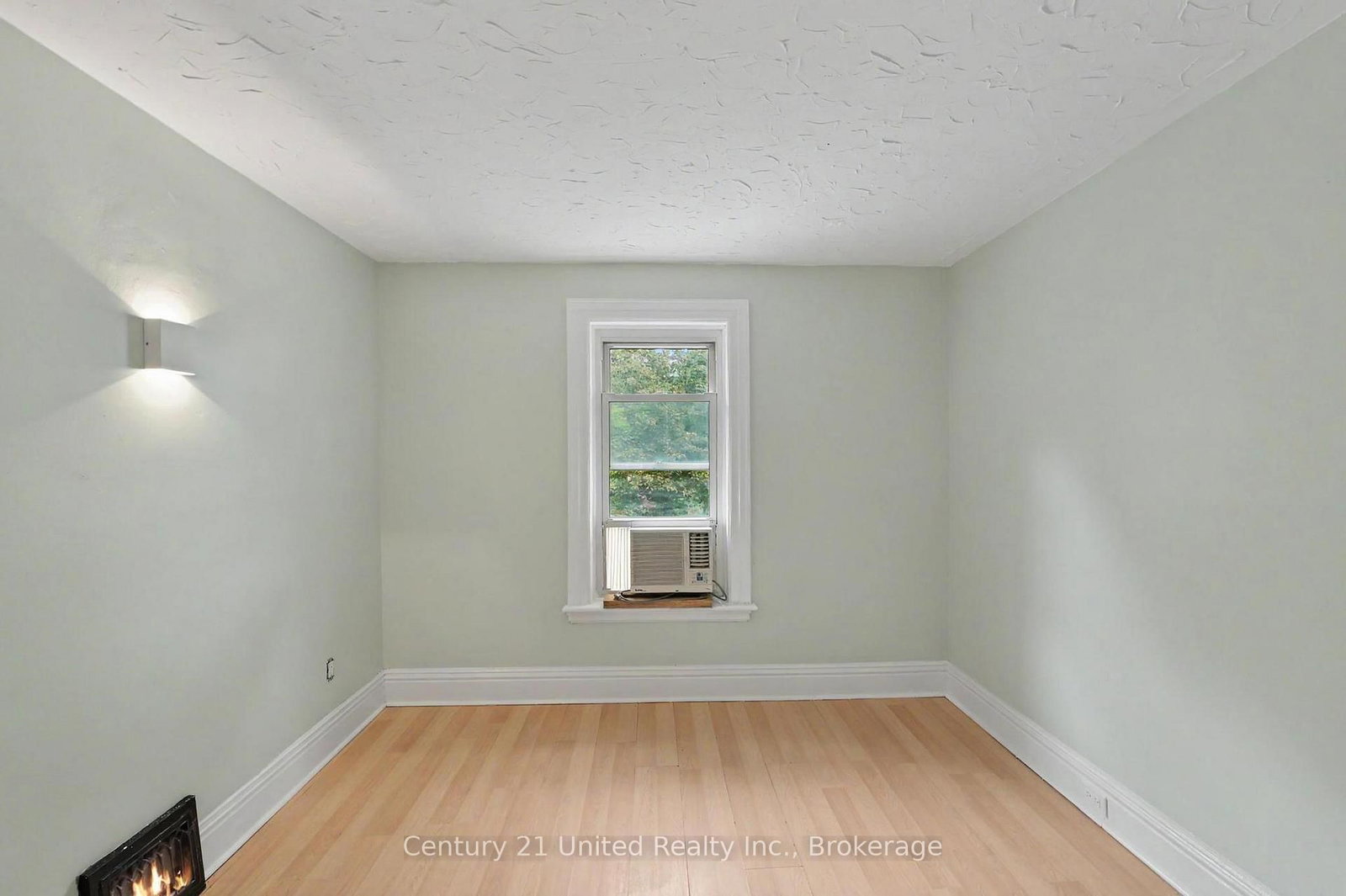 554 Sherbrooke Street • Peterborough, ON photo 17