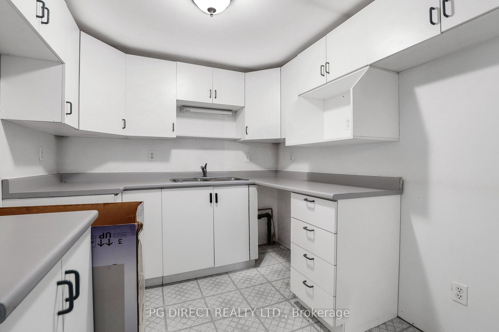 2976 Stafford Third Line • Pembroke, ON photo 15