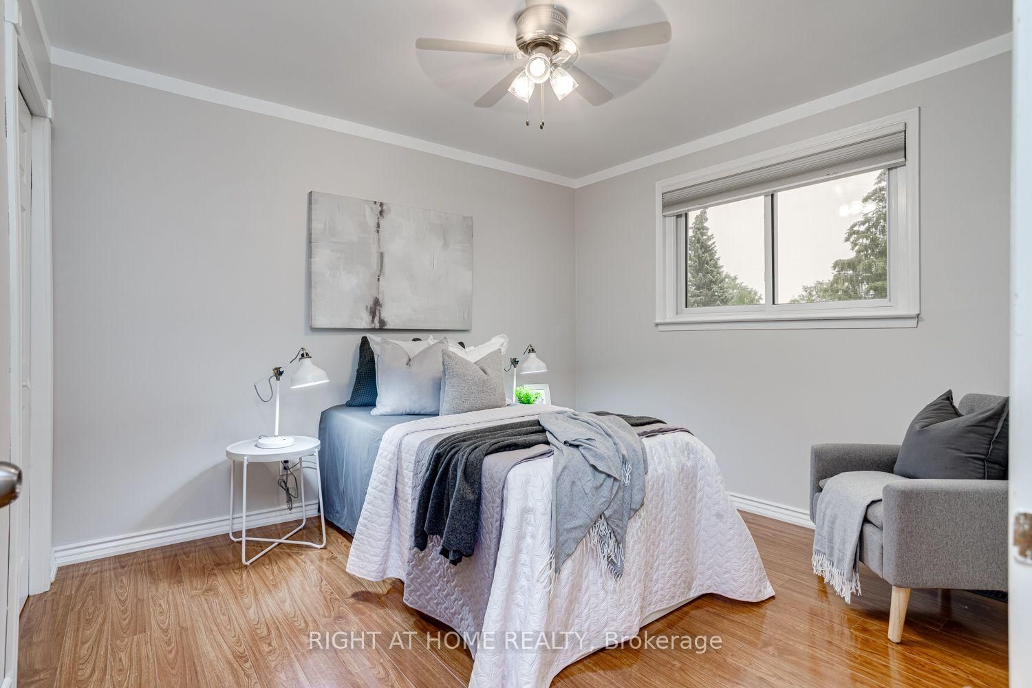 63 Robinglade Avenue • Kawartha Lakes, ON photo 21