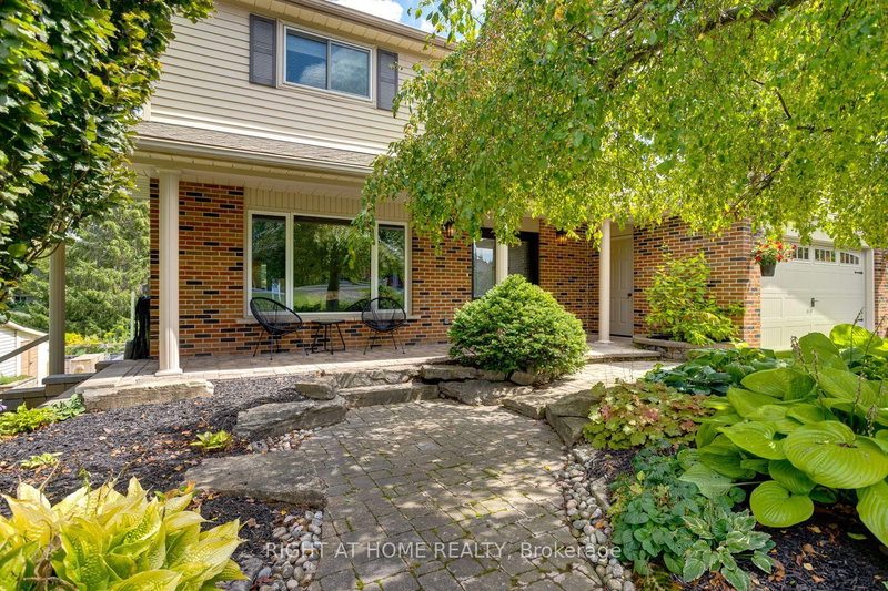 63 Robinglade Avenue