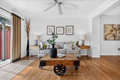 52 Sunvale Place • Hamilton, ON photo 6