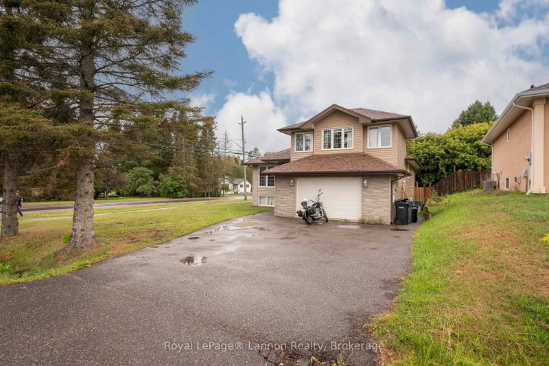 733 Woodcrest Road