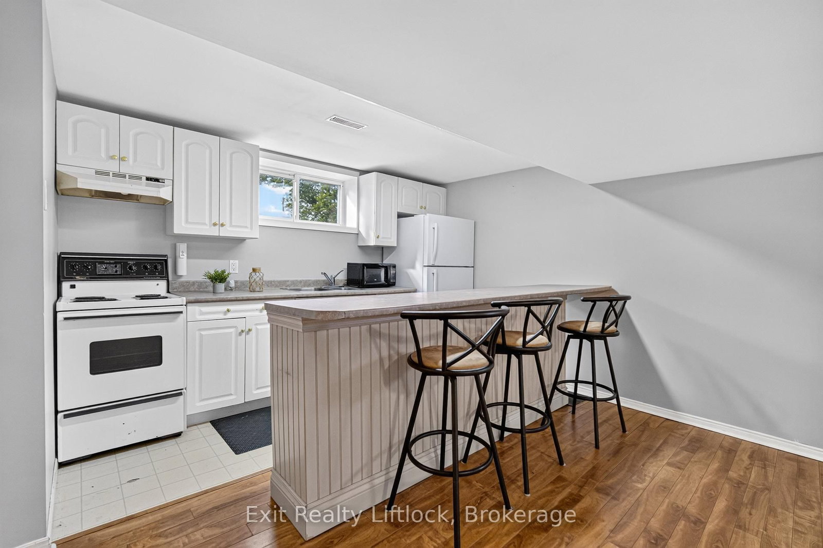 2289 Base Line Road • Otonabee-South Monaghan, ON photo 19