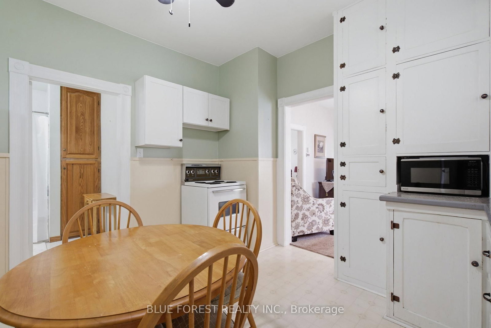 31 Barker Street • London East, ON photo 16