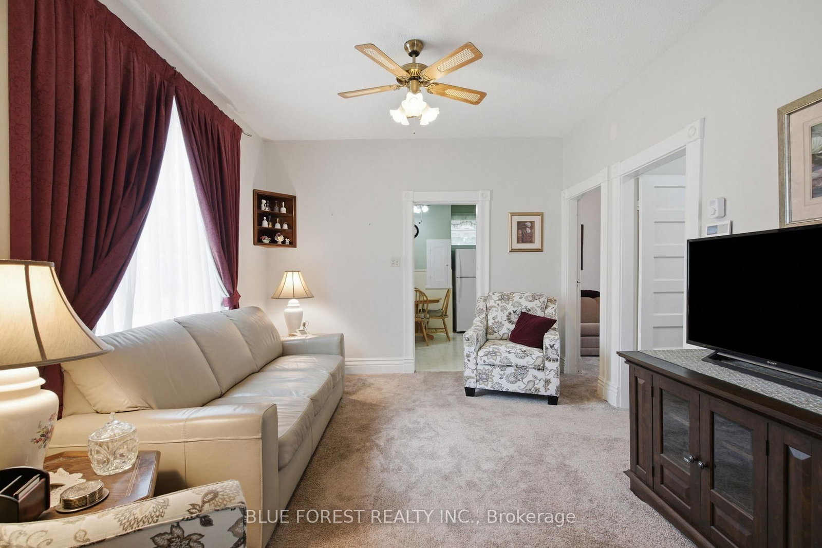 Listing Image 7