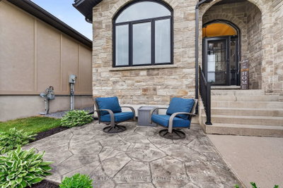 142 Gildersleeve Boulevard • Bath, ON photo 3