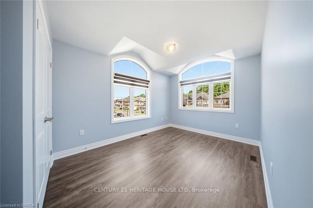 18 Macklin Street • Brantford, ON photo 18
