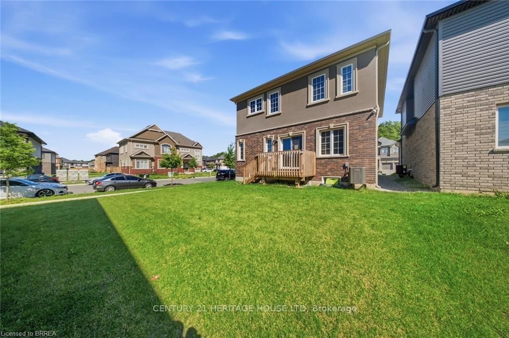 18 Macklin Street • Brantford, ON photo 29