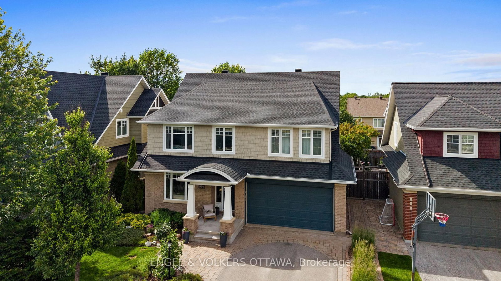 564 Erinwoods Circle • Ottawa, ON photo 39
