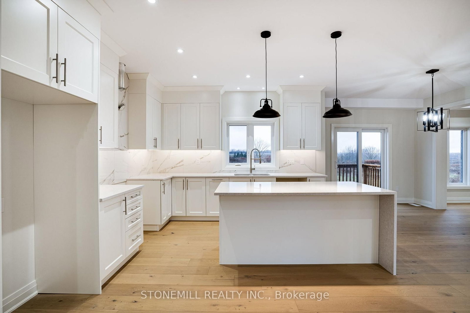 239 Midland Place • Welland, ON photo 23