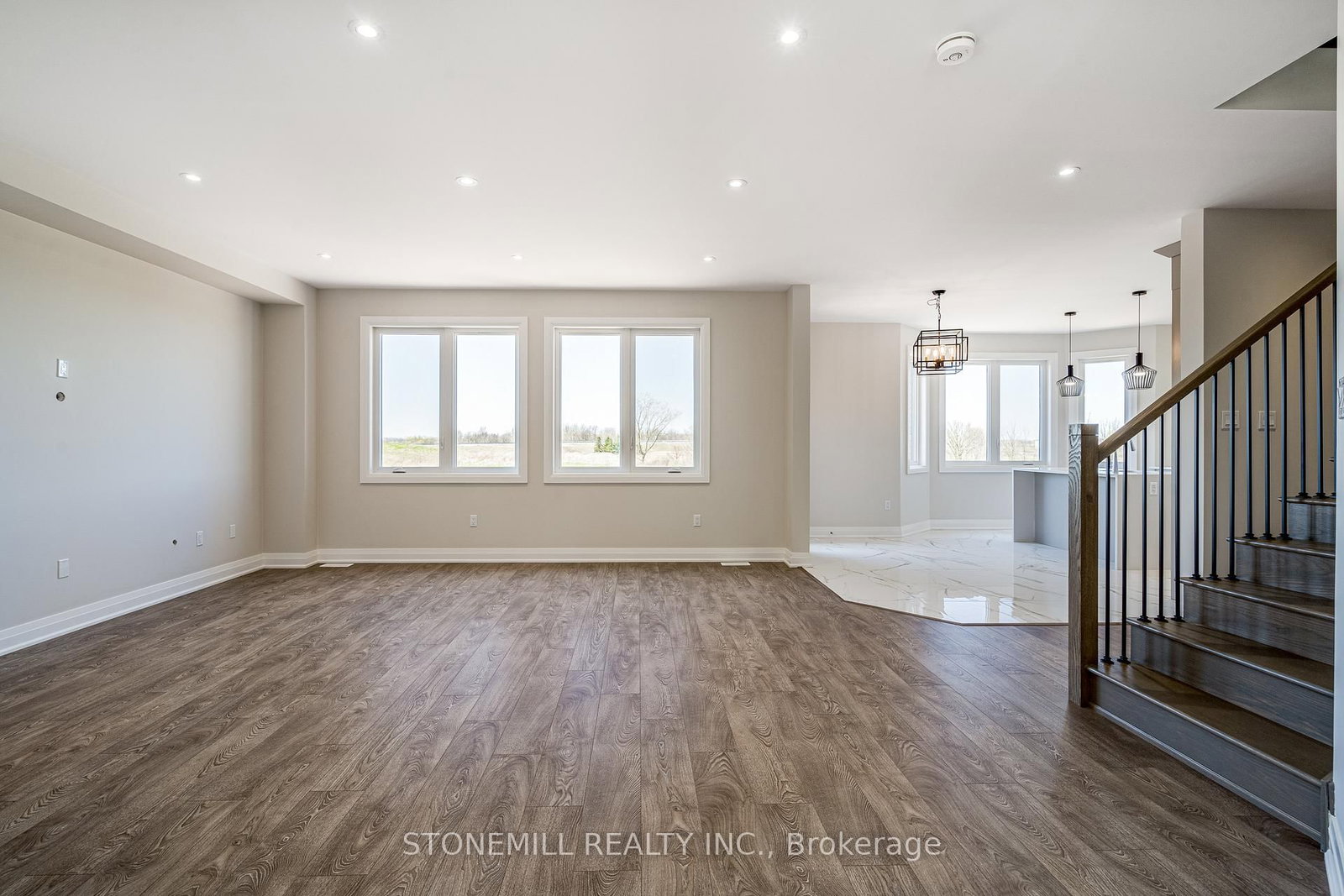229 Midland Place • Welland, ON photo 11