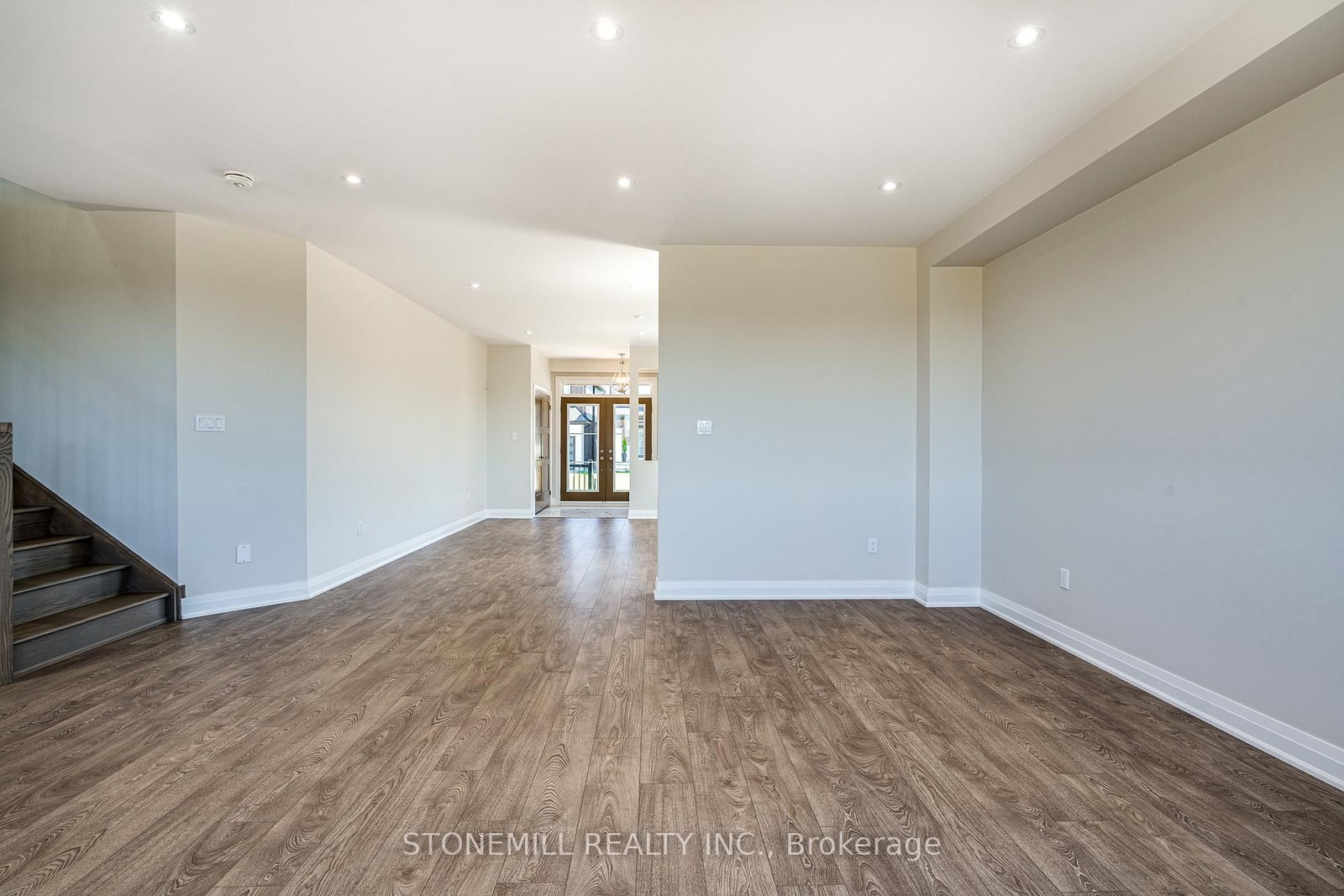229 Midland Place • Welland, ON photo 13