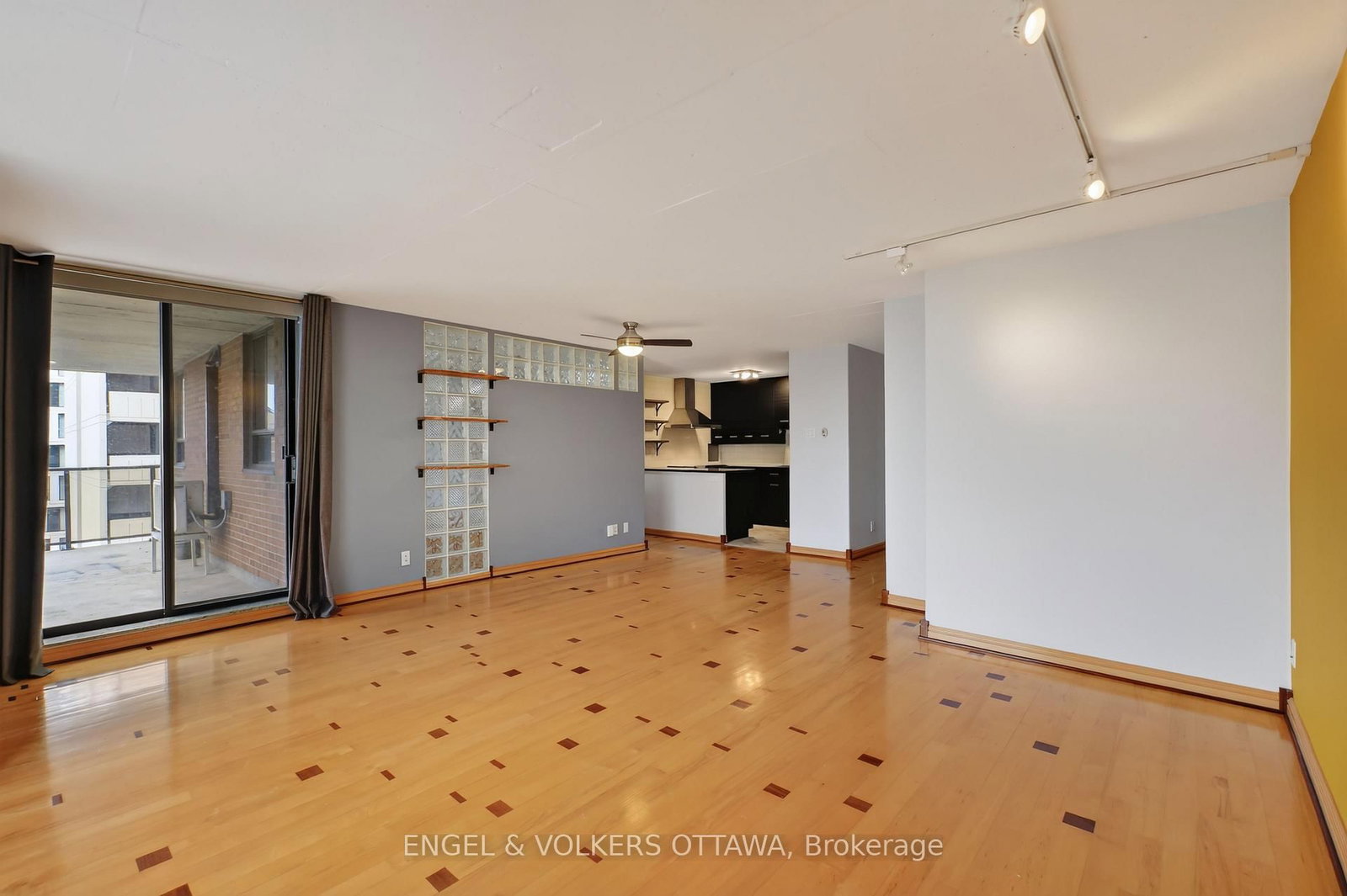 475 Laurier Avenue W • #1007 • Ottawa, ON photo 13