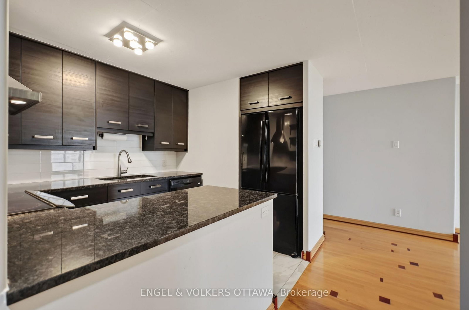 475 Laurier Avenue W • #1007 • Ottawa, ON photo 21