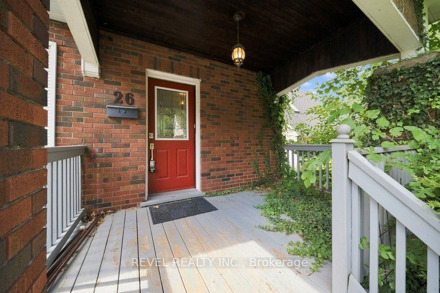 Listing Image 8