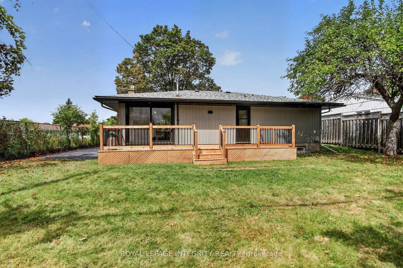 2698 ULSTER Crescent • Ottawa, ON photo 36
