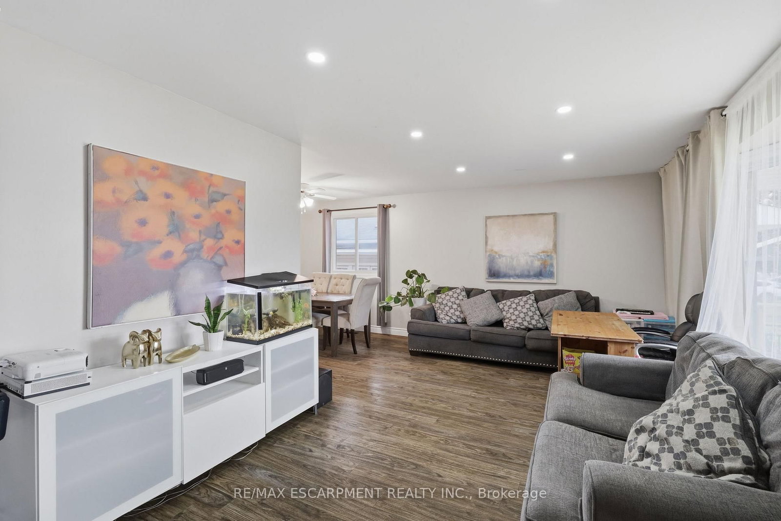 58 VANIER Place • St. Thomas, ON photo 5