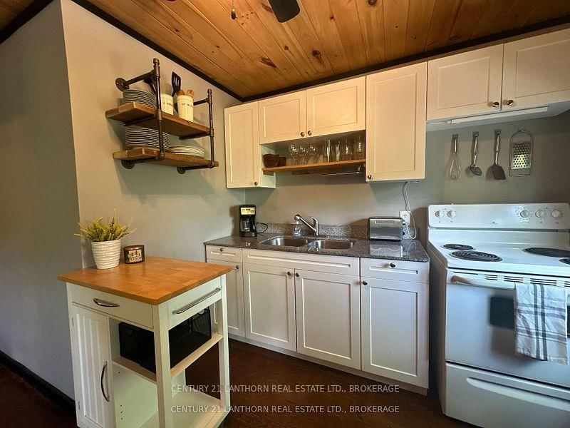 1024 Harrington Lane • Frontenac, ON photo 9