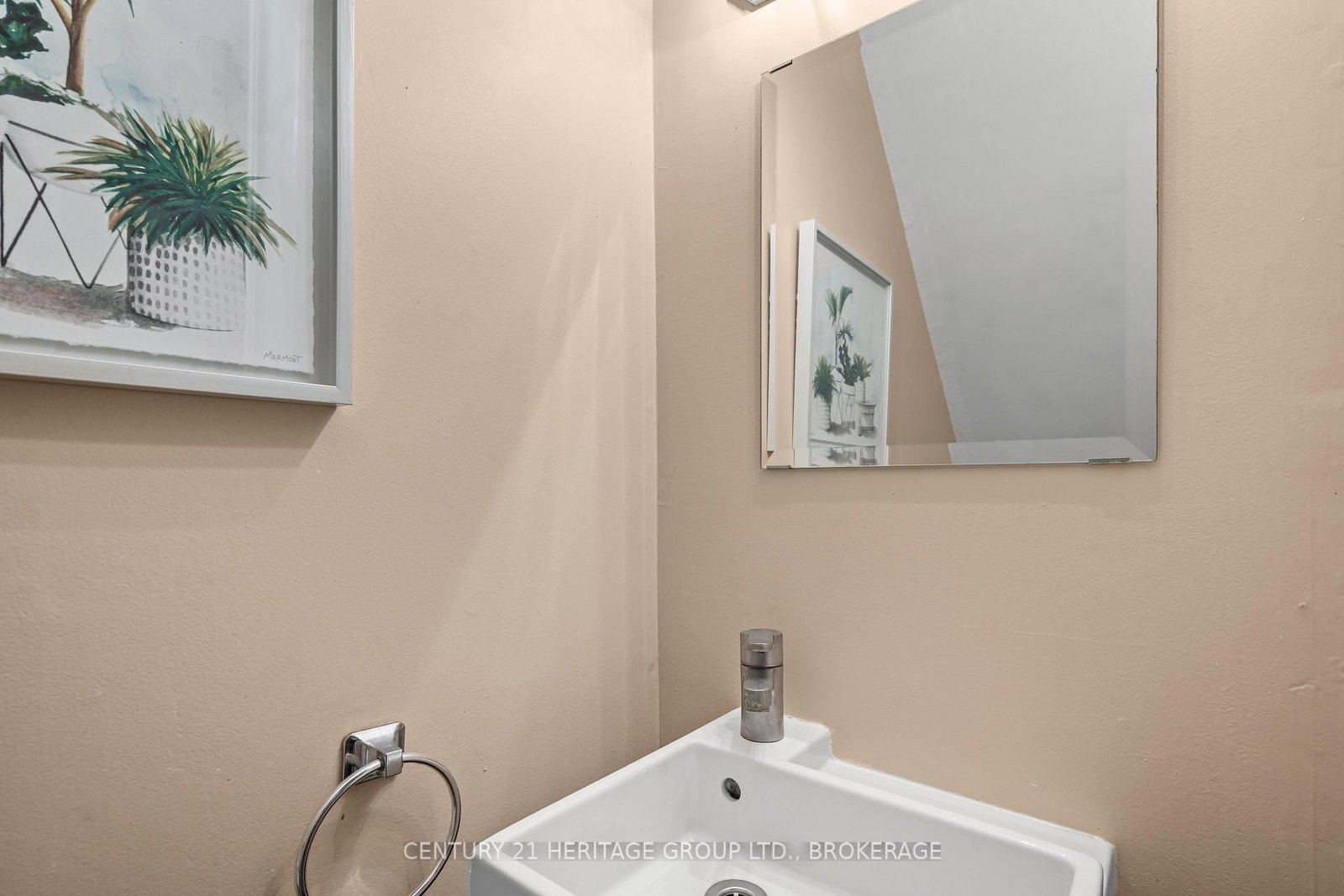 18 Pine Street • Kingston, ON photo 26