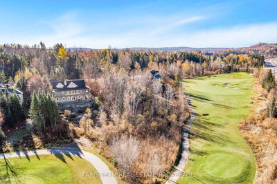 19 Deerhurst Highlands Drive • Huntsville, ON photo 6