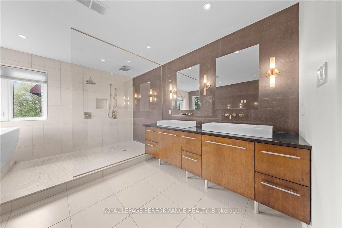 4 Wellsmere Court • Ottawa, ON photo 24