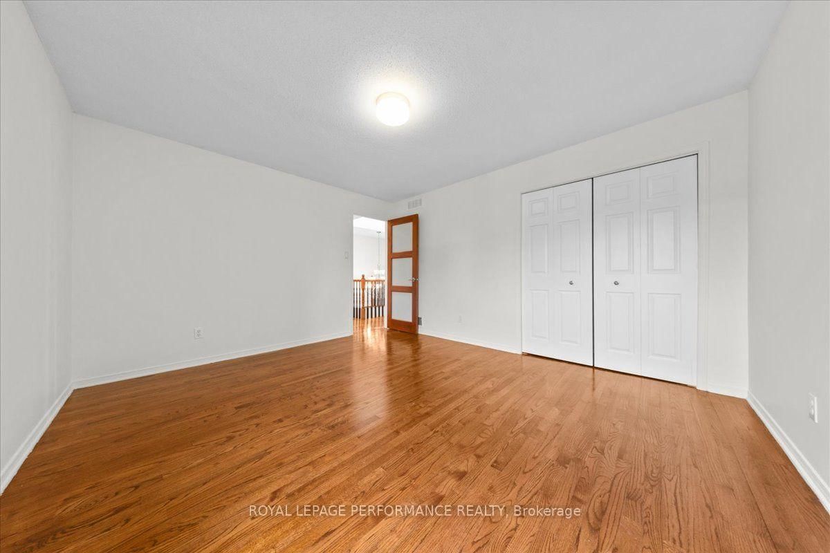 4 Wellsmere Court • Ottawa, ON photo 27