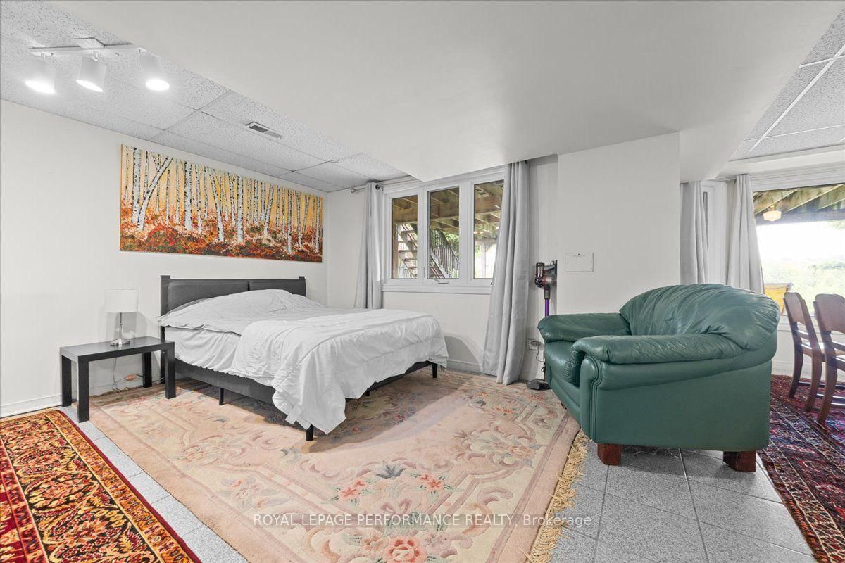 4 Wellsmere Court • Ottawa, ON photo 38