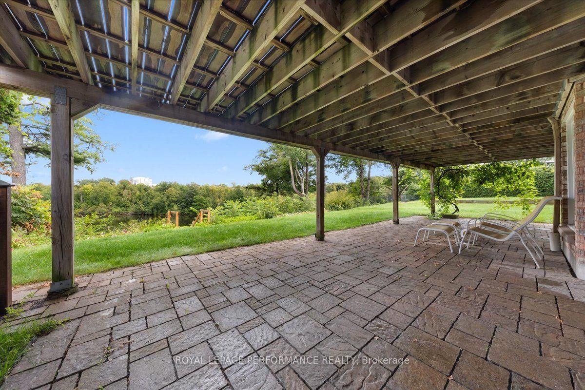 4 Wellsmere Court • Ottawa, ON photo 45