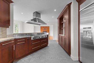 4 Wellsmere Court • Ottawa, ON photo 9
