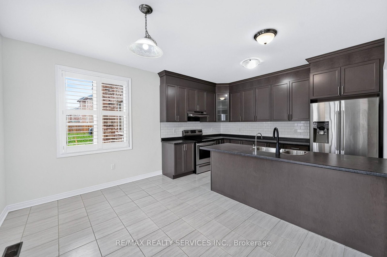 1149 Upper Thames Drive • Woodstock, ON photo 15