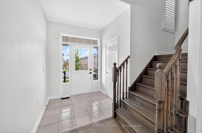 1149 Upper Thames Drive • Woodstock, ON photo 5
