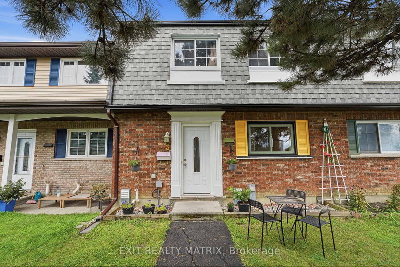 3 - 1661 Heron Road