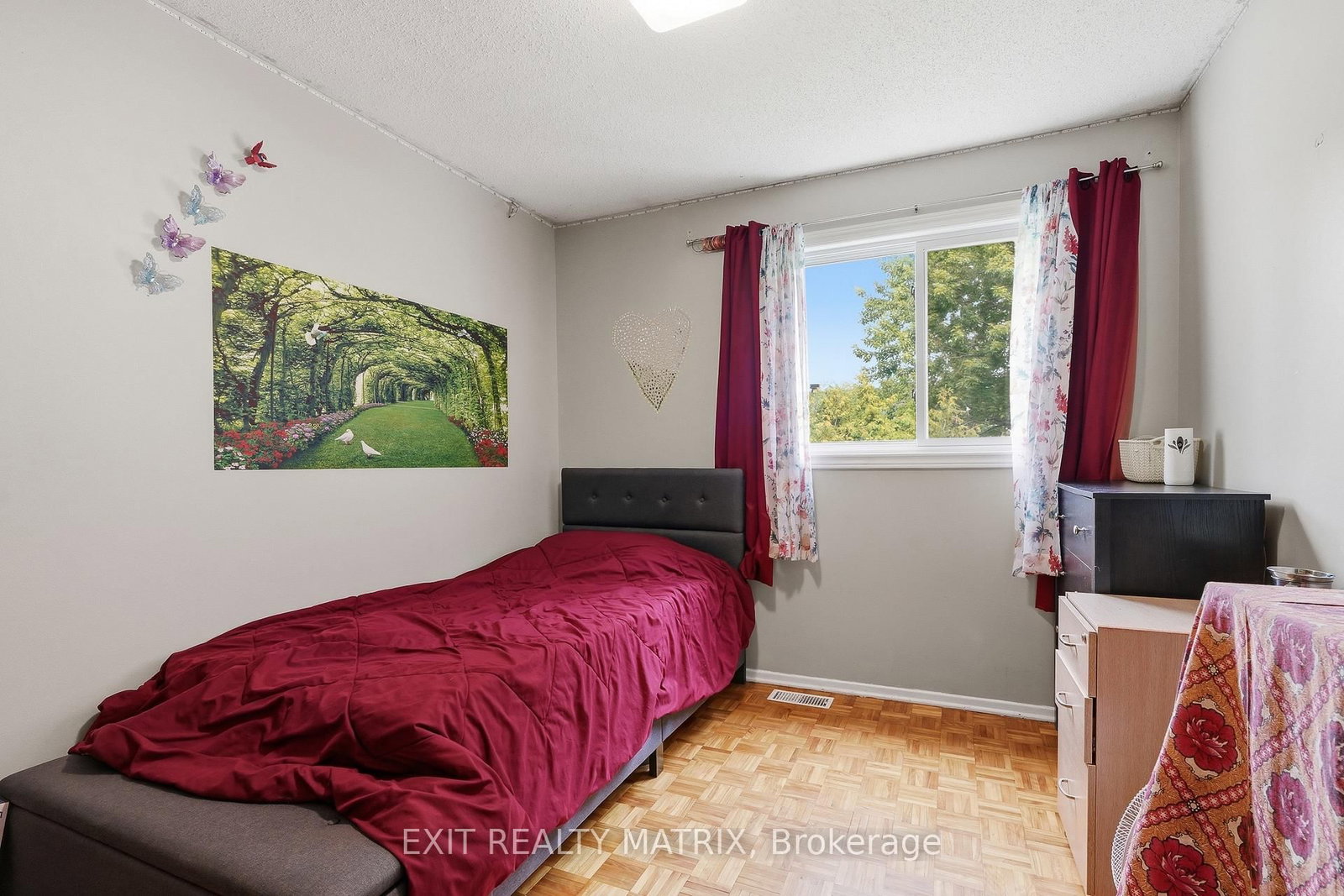 1661 Heron Road • #3 • Ottawa, ON photo 18
