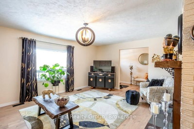 640 Victoria Street N • Tweed, ON photo 4