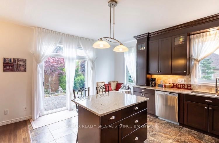 61 Jones Crescent • Tillsonburg, ON photo 15