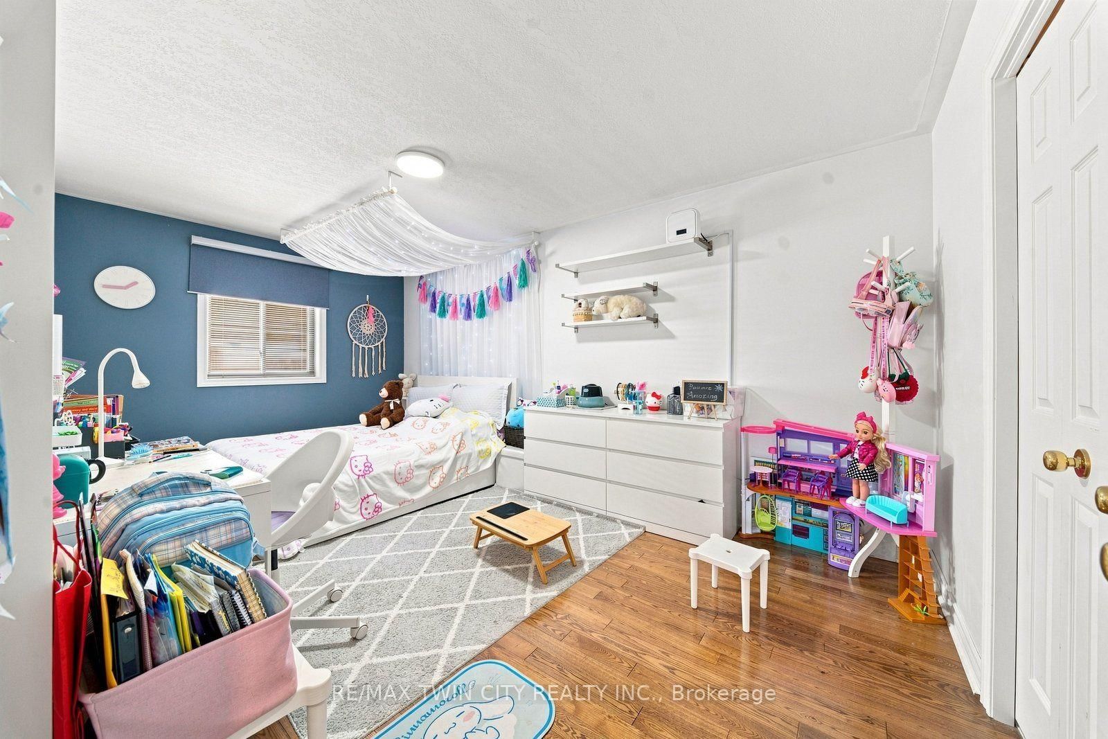 22 Osborn Avenue • Brantford, ON photo 28