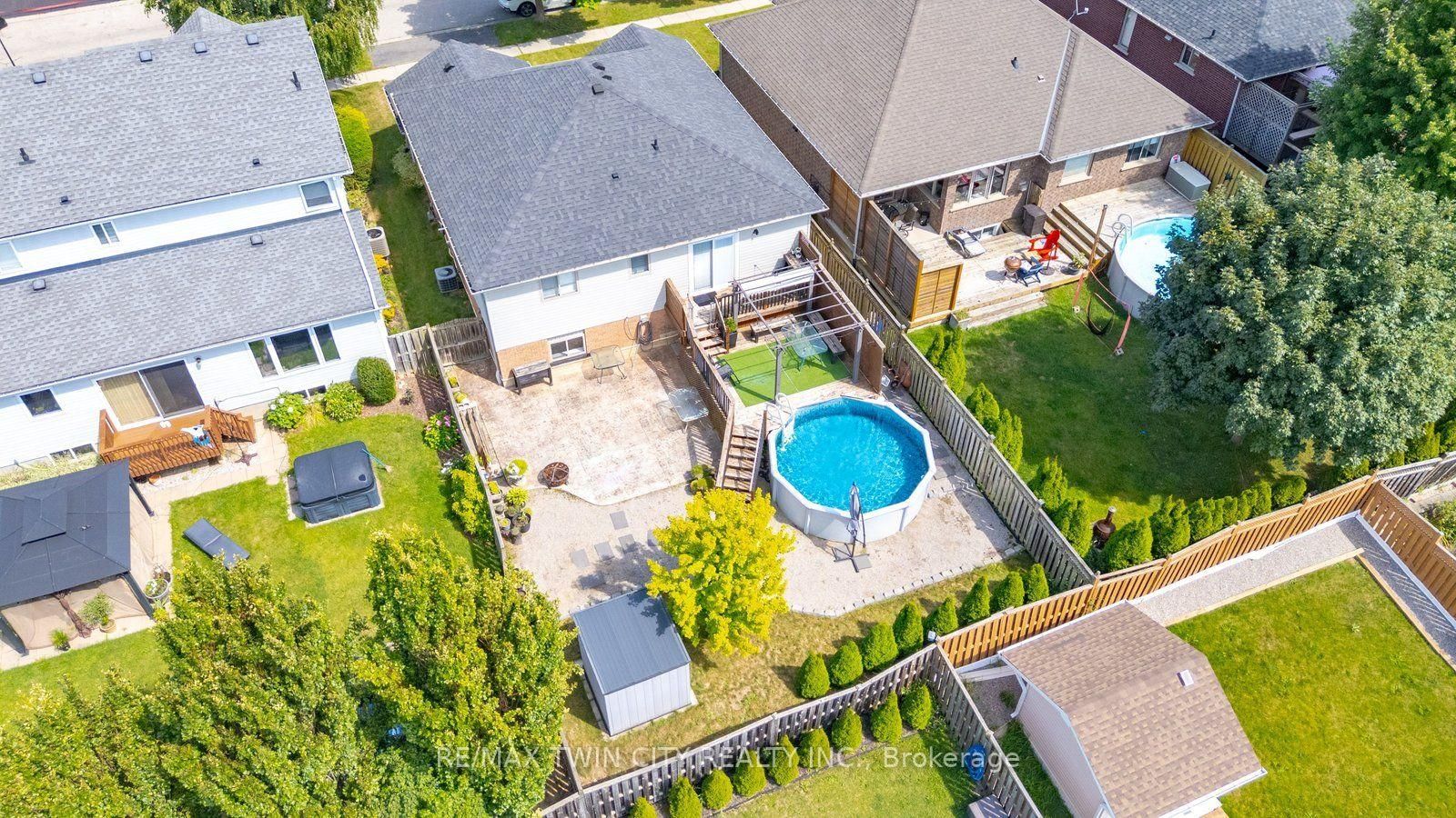 22 Osborn Avenue • Brantford, ON photo 50