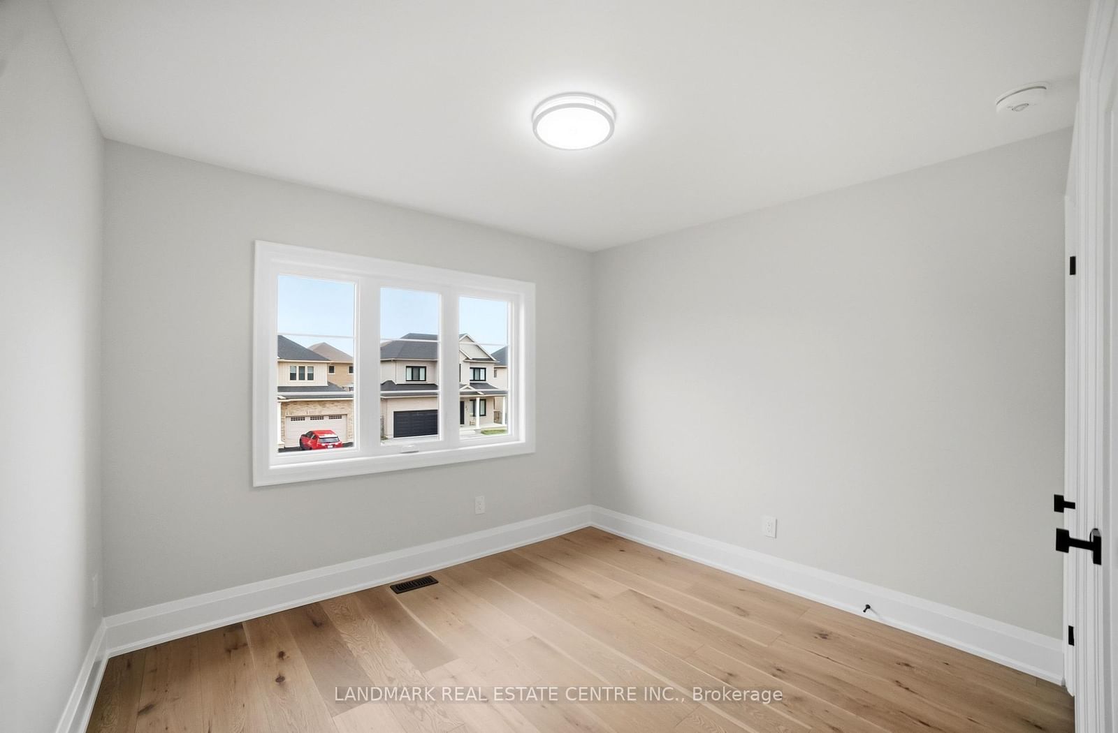 30 Autumn Avenue • Thorold, ON photo 37