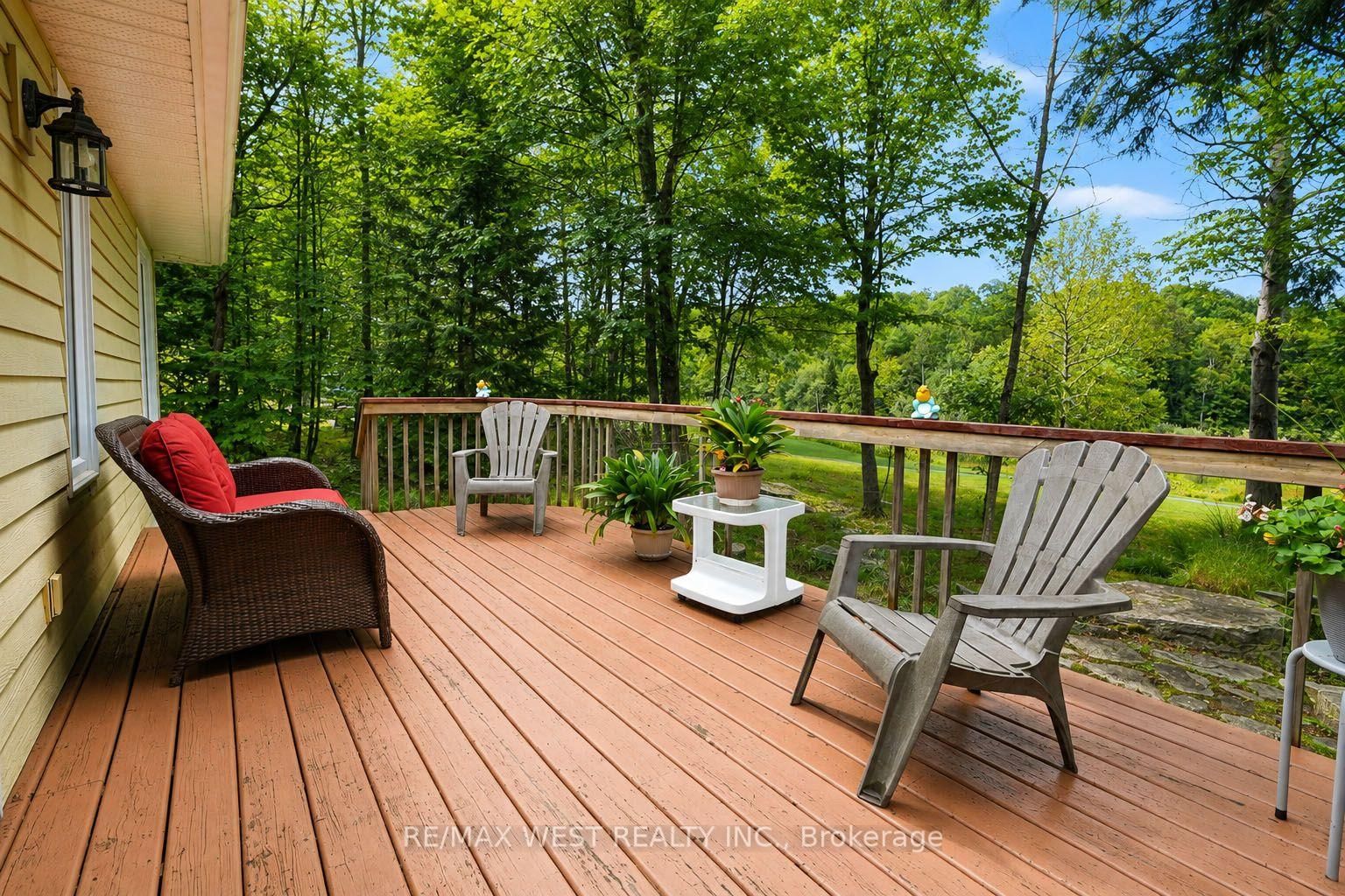 20 Deerhurst Highlands Drive • Huntsville, ON photo 14