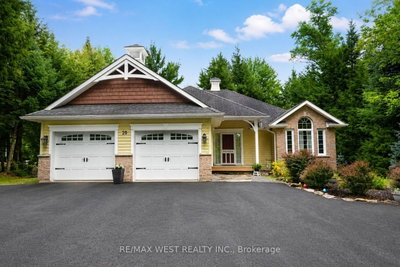 20 Deerhurst Highlands Drive • Huntsville, ON photo 2