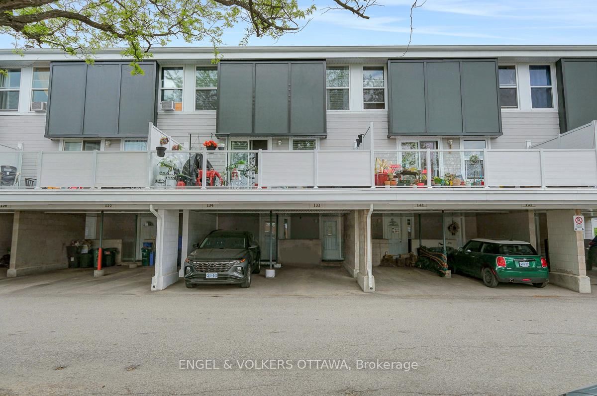 3445 Uplands Drive • #133 • Ottawa, ON photo 1