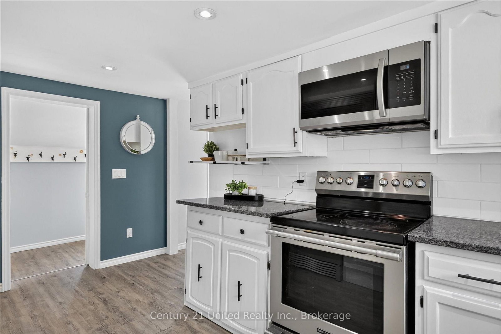 93 Loop Line • Kawartha Lakes, ON photo 12