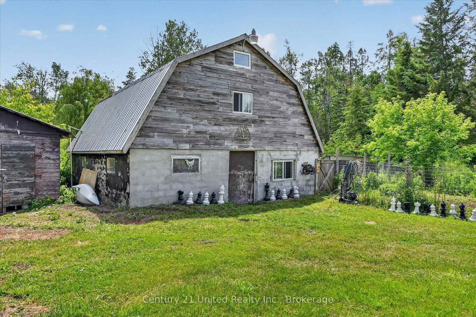 93 Loop Line • Kawartha Lakes, ON photo 39